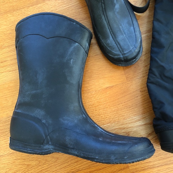 KORS rain boots & shoulder messenger bag - Picture 6 of 12